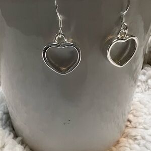 ****Donated****SILVER tone heart shaped dangling earrings 1.25”